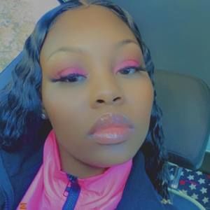 Meet your Posher, Damisha